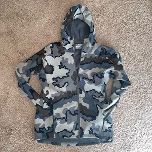 NWOT Mens KUIU Peloton 240